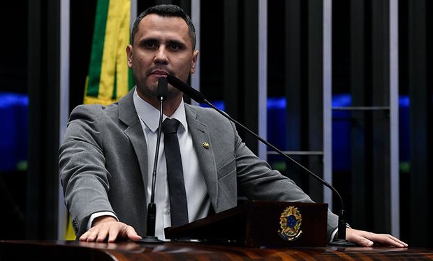 Autor do projeto, senador Cleitinho defende na justificação que as avaliações devem buscar a imparcialidade. (Foto - Jefferson Rudy/Senado)