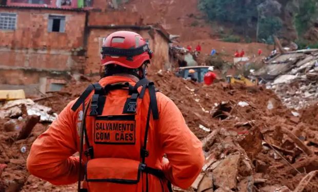Chuvas intensas provocaram destruição em diferentes regiões do país, como em Juiz de Fora (MG)  e acendem alerta para os impactos do clima no campo em março. (Foto: Tânia Rego/Ag. Brasil)