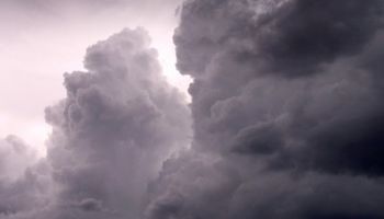Amplio alerta por tormentas fuertes abarca al centro y norte del país