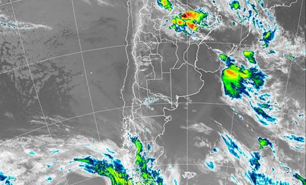 En el recorte de la imagen Satelital puede apreciarse como en la franja central del país se ha instalado un sistema de alta presión.