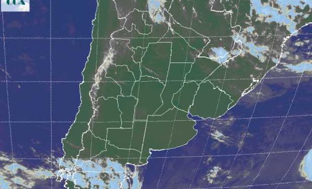 La foto satelital presenta cielos despejados que avanzan sobre el norte del país.