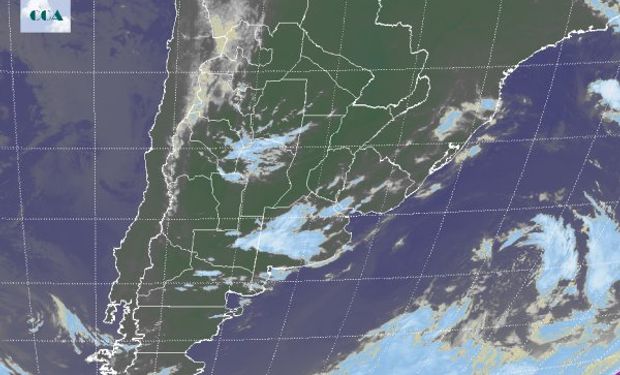 Nubosidad está instalada en la región de Cuyo, noroeste de Córdoba y Provincia de Buenos Aires en su sector centro-oeste.