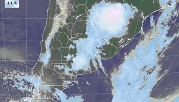 Lluvias y tormentas fueron ganando intensidad