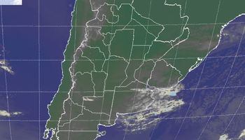 Nubosidad con mínimo potencial pluvial