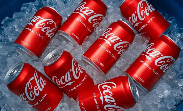 Após pressão de Trump, Coca-Cola vai mudar receita para incluir açúcar de cana