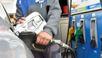 Nuevo aumento de los combustibles: subió un 1,2 % y es el quinto del año