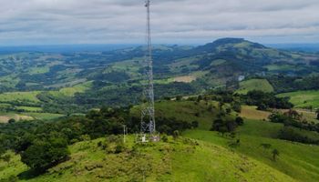 Internet mais que dobra e já chega a 84,8% dos domicílios rurais, diz IBGE