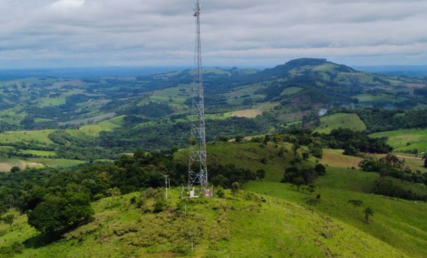 Internet mais que dobra e já chega a 84,8% dos domicílios rurais, diz IBGE