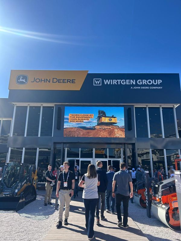 John Deere aceler&oacute; su apuesta tecnol&oacute;gica y present&oacute; m&aacute;s de 30 innovaciones para el agro y la construcci&oacute;n