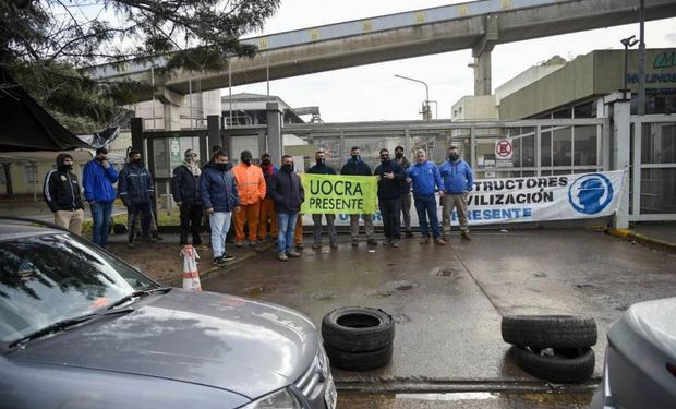 Conflicto con UOCRA: extienden la conciliación obligatoria hasta el 4 de agosto