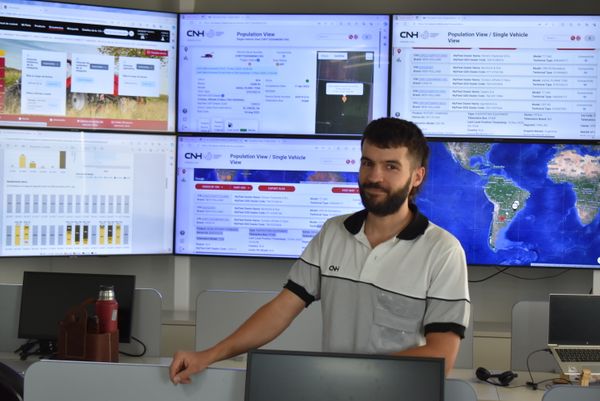 CONTROL ROOM CASE IH