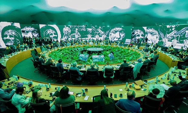 COP30 põe à prova promessas de financiamento climático e transição energética