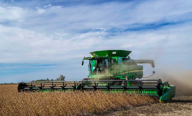 El precio de la soja alcanzó un máximo de 15 meses y la harina de soja acumula 11 subas consecutivas