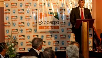 Anuncian la creación de una Dirección de Maquinaria Agrícola para dar empuje al sector