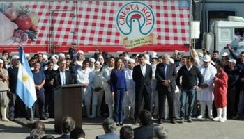 Macri en Cresta Roja: "el trabajo es el camino para salir de la pobreza"