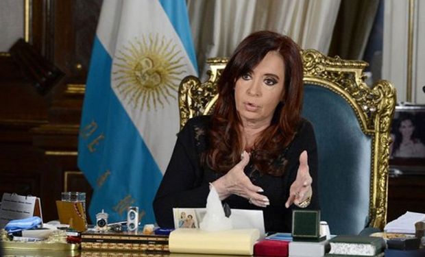 La Presidenta lanzó una nueva carta por las redes sociales sobre el caso Nisman. Foto: Facebook