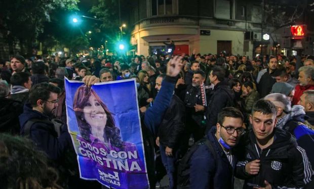 Los empresarios pidieron “responsabilidad” al arco político tras los incidentes en la casa de Cristina Kirchner