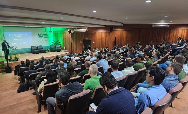 Workshop realizado pela CropLife capacita servidores no combate ao mercado de agrotóxicos ilegais