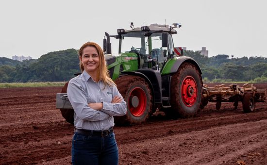 Novidades da empresa que serão apresentadas na Agrishow 2026 mostram como plataformas digitais estão transformando a gestão e integrando informações no campo