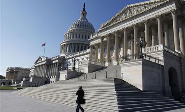 Obama y republicanos, dispuestos a poner fin a crisis de EEUU tras reunión