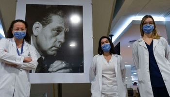 Día del Médico: por qué se celebra el 3 de diciembre y el mensaje que recuerda a René Favaloro