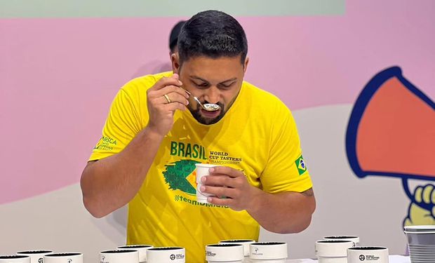 Brasileiro é campeão mundial de "taster de café", mas o que é isso?