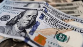 El dólar blue cede, pero la brecha sigue por encima del 100%