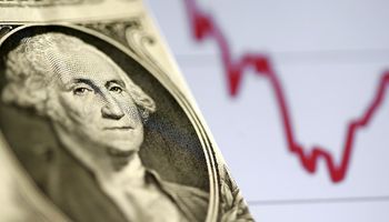 El dólar blue volvió a subir y expande la brecha con la divisa del Banco Nación