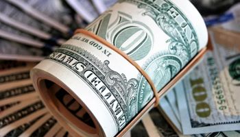 A cuánto cotizó el dólar hoy: la brecha se mantiene por encima del 100%