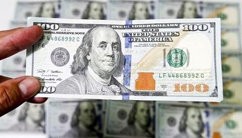 Dólar blue: nuevo máximo histórico y brecha del 97%