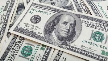 Dólar blue hoy: a cuánto cotiza este viernes 10 de marzo y cuál es la brecha con el dólar Banco Nación