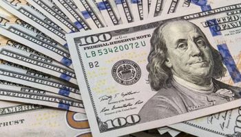 El dólar blue, sin efecto FMI: opera por encima de los $ 200