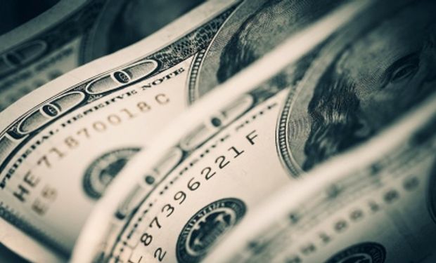 Dólar hoy: a cuánto cotiza el dólar blue este miércoles 16 de agosto y cuál es la brecha contra el dólar Banco Nación