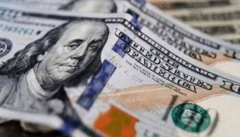 El dólar blue cede y se desploman los financieros ante perspectivas de un acercamiento con el FMI