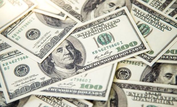 El dólar blue cayó $ 2 y el Banco Central compró unos US$ 200 millones