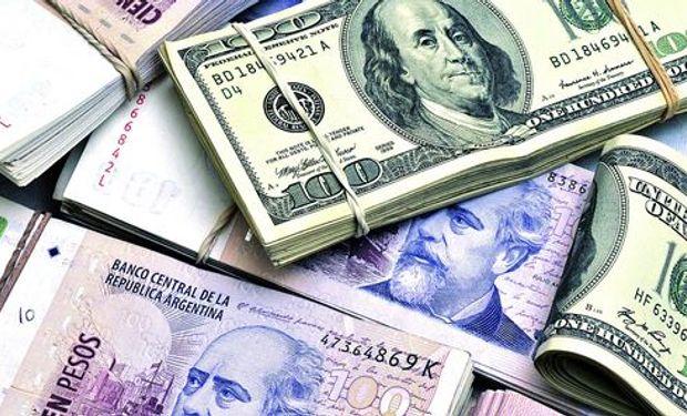 El dólar blue se disparó 53 centavos a $ 15,95