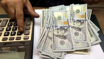 El dólar blue cerró a $ 159 en una semana en la que el BCRA compró casi u$s 500 millones