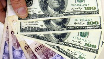 Sube el dólar blue y se acerca a su nivel más alto del año