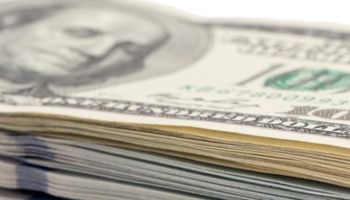 Dólar sigue en ascenso: el oficial superó al blue