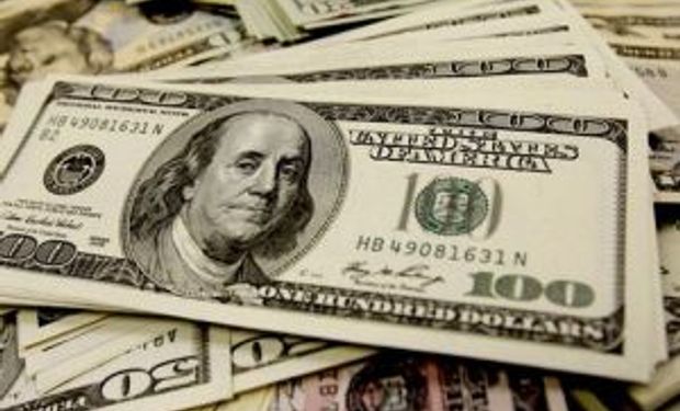 Casi congelado, el dólar blue bajó a $ 15,50