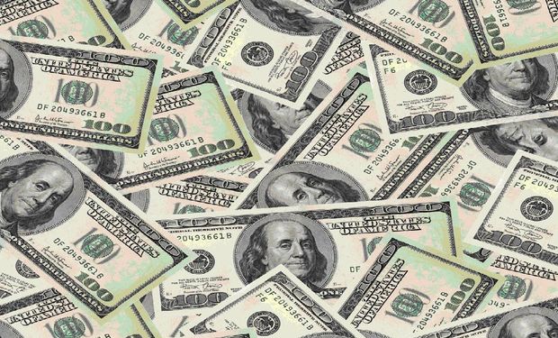 Dólar futuro para fin de año cayó 40 centavos.