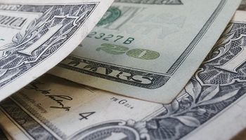 Dólar hoy: a cuanto cotizó el blue y el dólar Banco Nación este lunes 31 de octubre