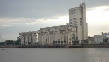 “La voluntad política es que tengamos un nuevo Puerto de Santa Fe”