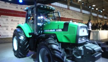 Agco inauguró su nueva planta de tractores en Argentina