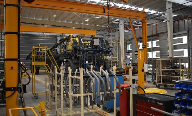 Impuestos altos, falta de financiamiento y volatilidad: los desafíos que tiene la maquinaria agrícola para 2026