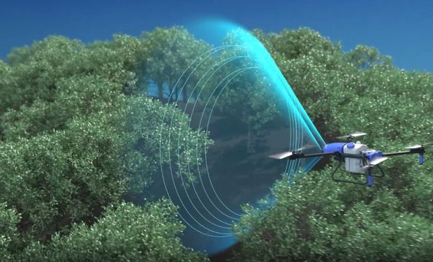 O EA-30X-PRO tem outros diferenciais importantes, como o sistema de sensores e radar para desvio de obstáculos