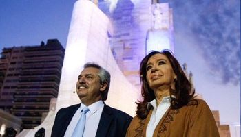 Alberto Fernández y Cristina mostraron en Rosario el apoyo de los gobernadores peronistas