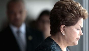 Brasil entró en recesión a un paso de las presidenciales