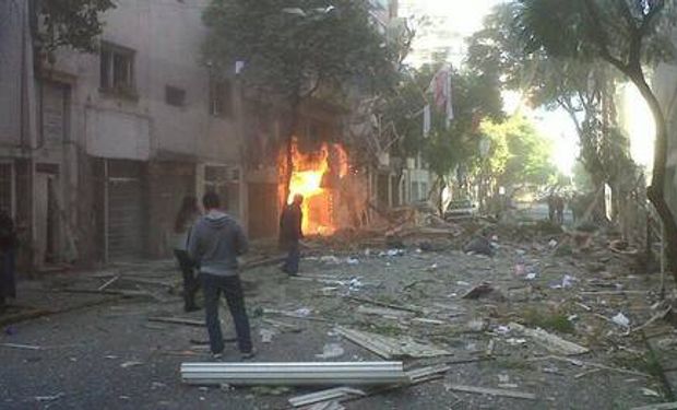 Fuerte explosión en un edificio de Rosario
