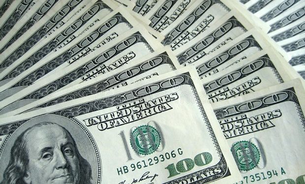 Dólar blue y dólar hoy: cuál es la cotización del 25 de agosto y cómo queda la brecha contra el Banco Nación